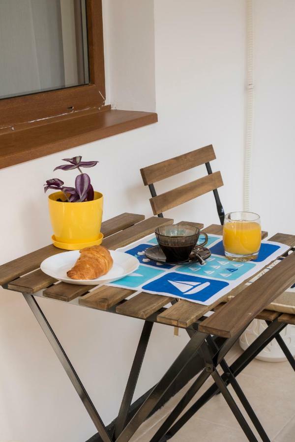 Margis Home Burgas Esterno foto