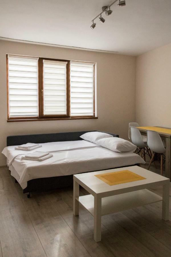 Margis Home Burgas Esterno foto